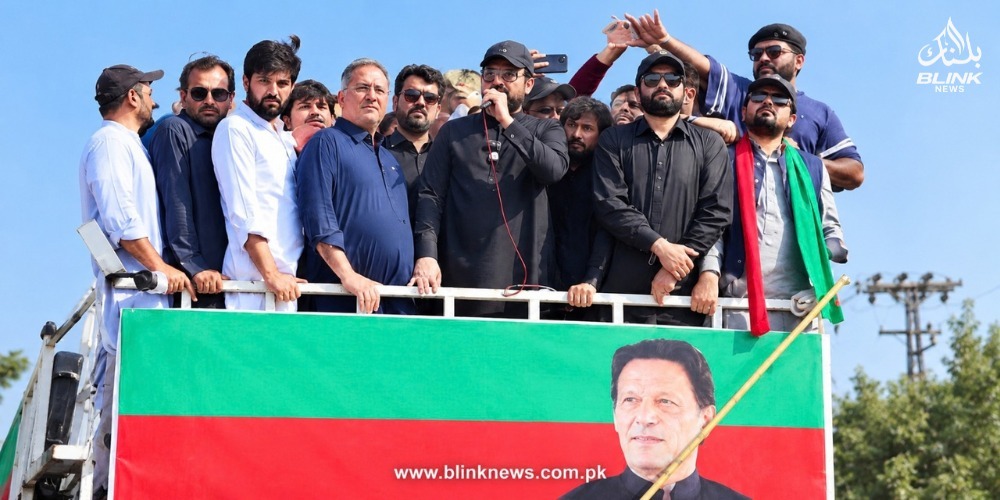 Sohail Afridi addresses Long March participants in Matni